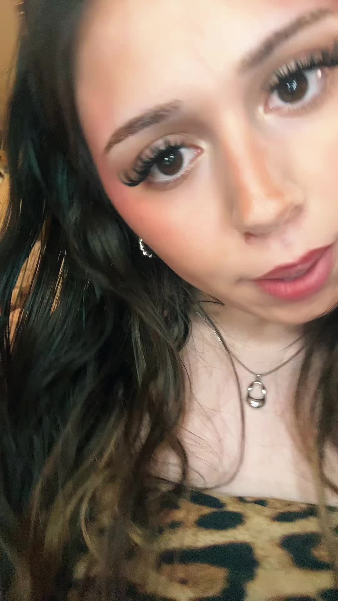 @samishortcake23