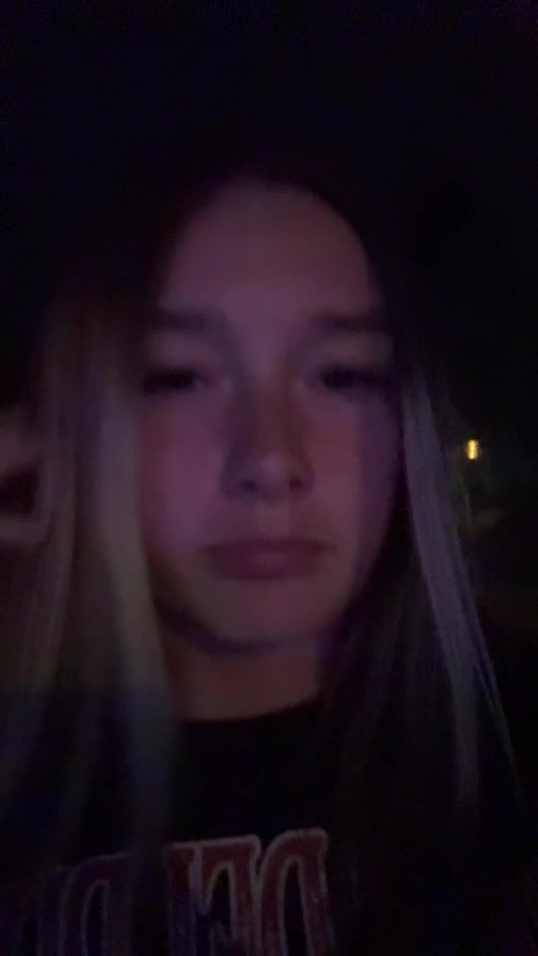 @⃟