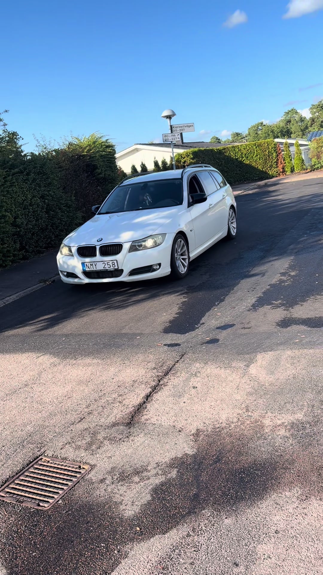 @𝓔𝓶𝓲𝓵𝓲𝓸🇽🇰🚗