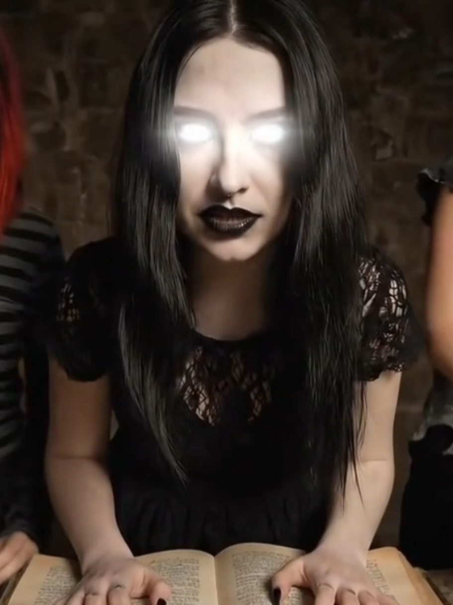 @Vanessa The Dark 💀