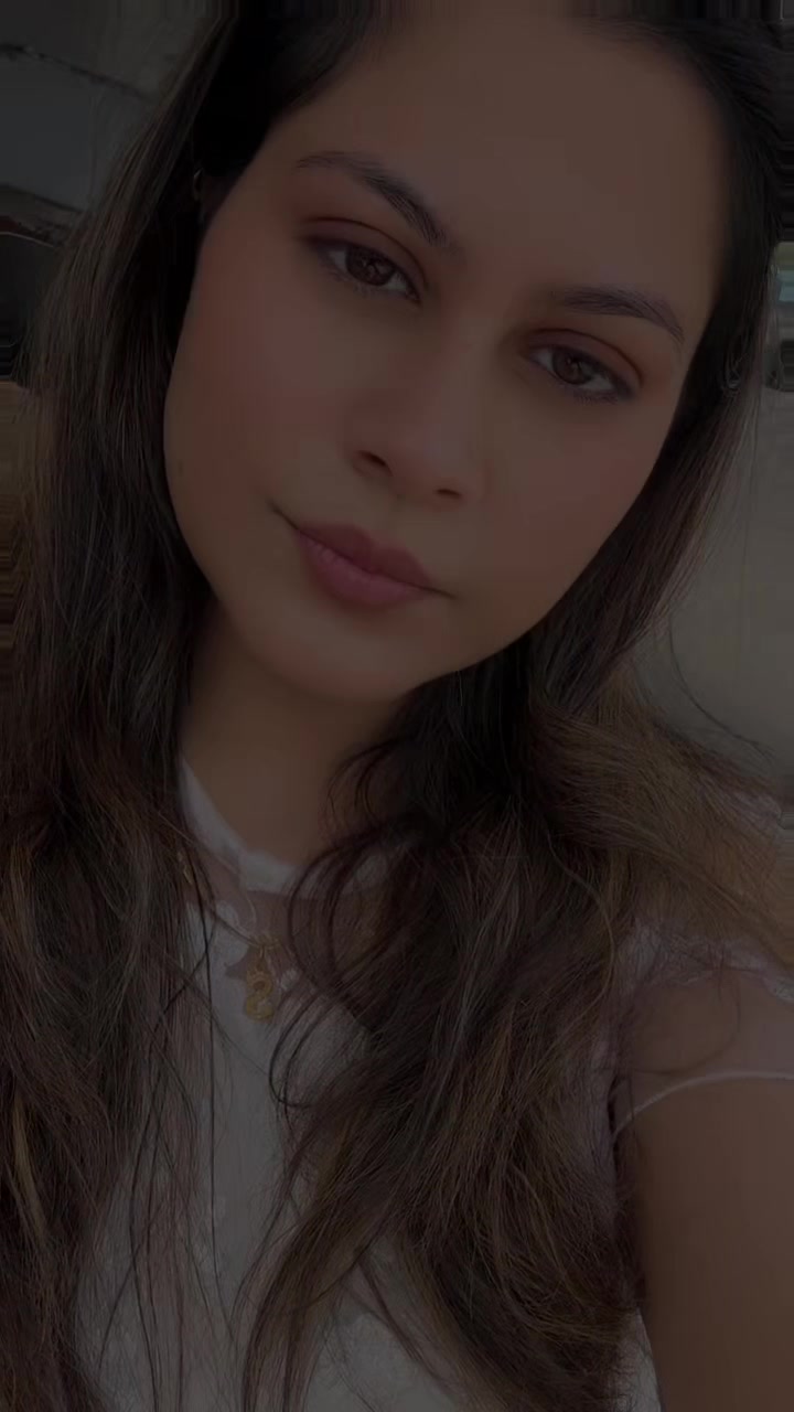 @simmi_9781