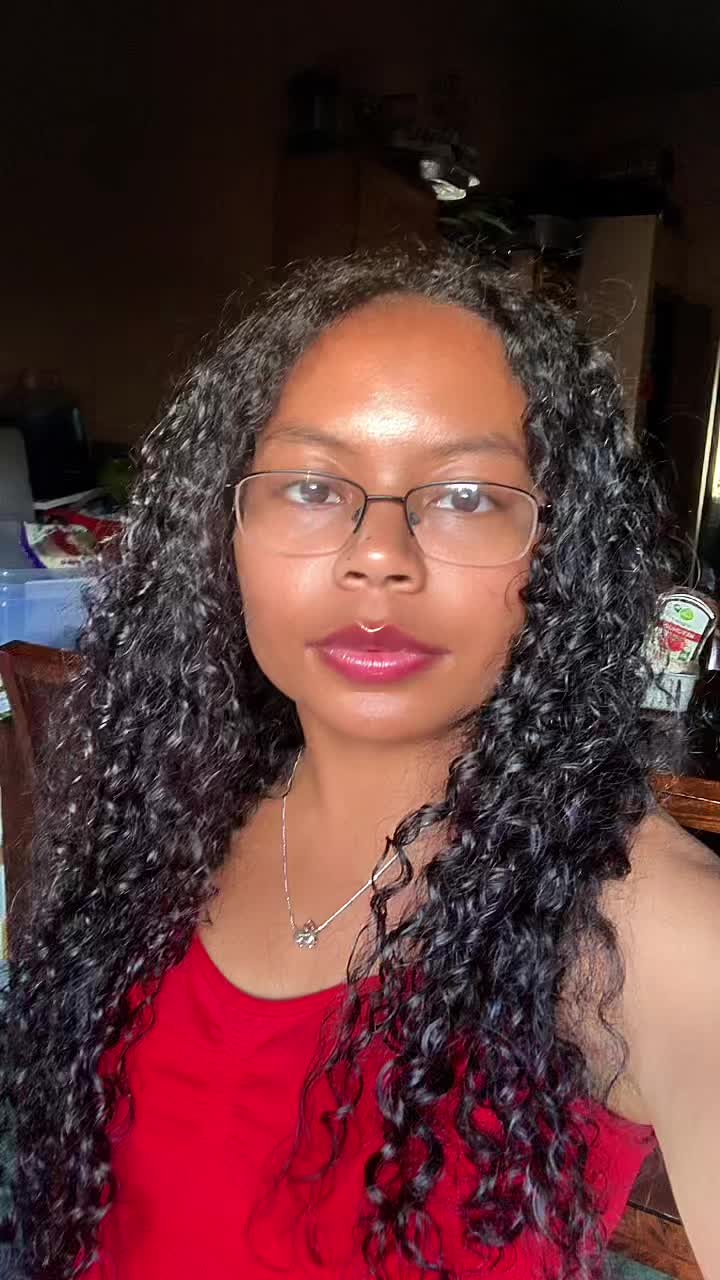 @Mera_&aring;rtist