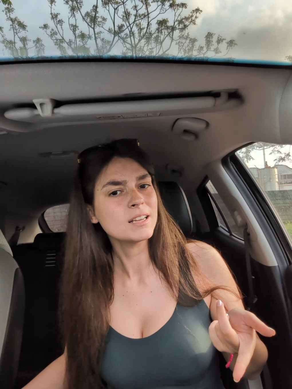 @núria