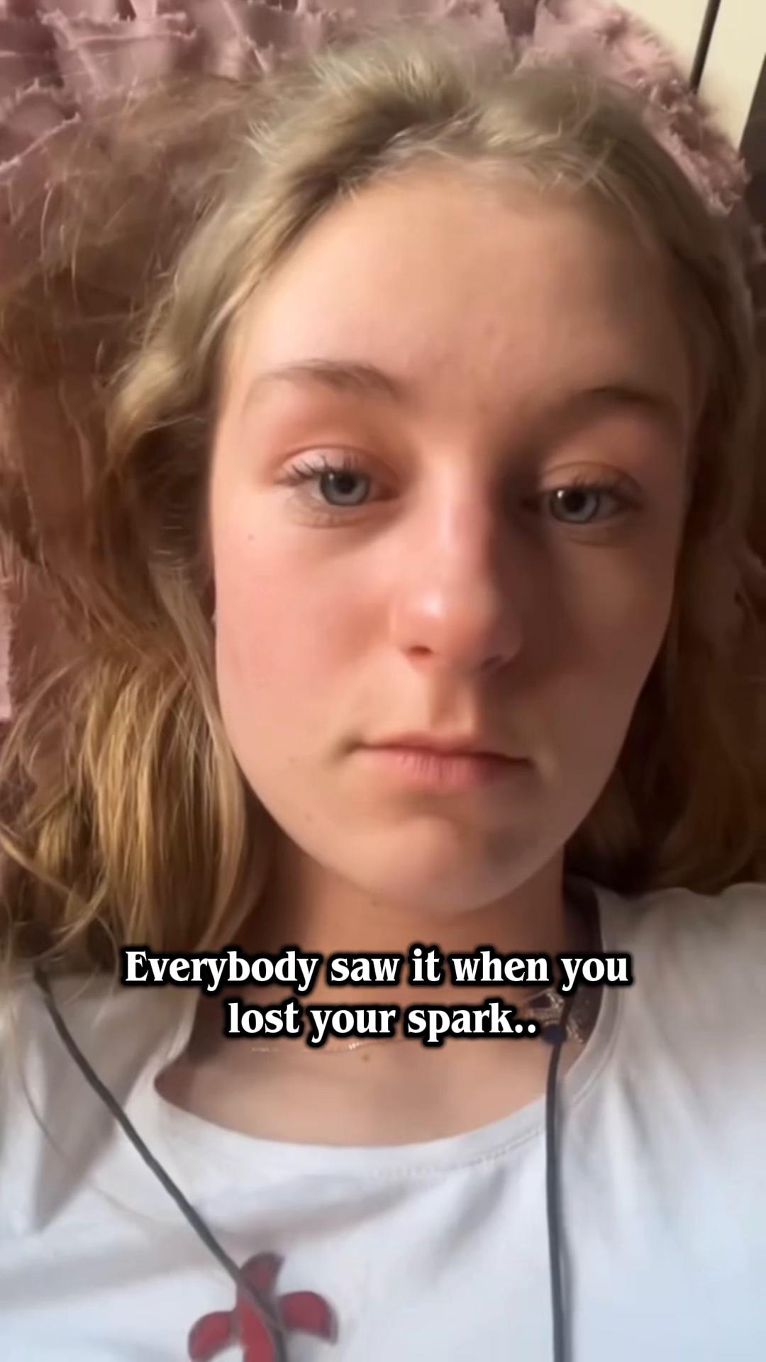 @Lovelia💓✝️