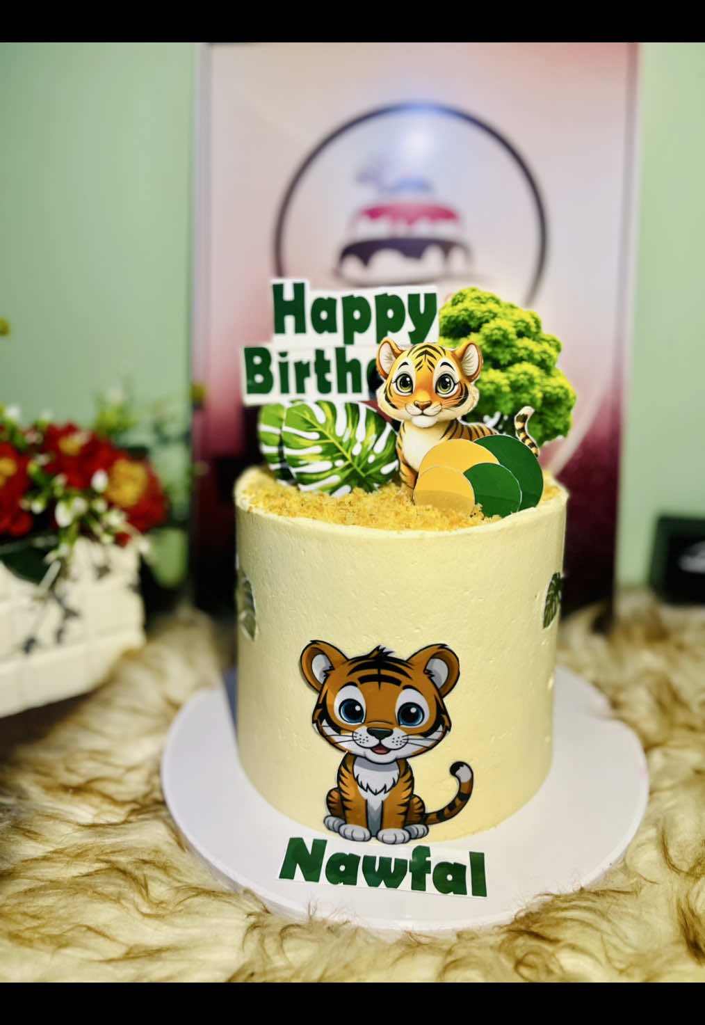 @Bakedforyou cakes