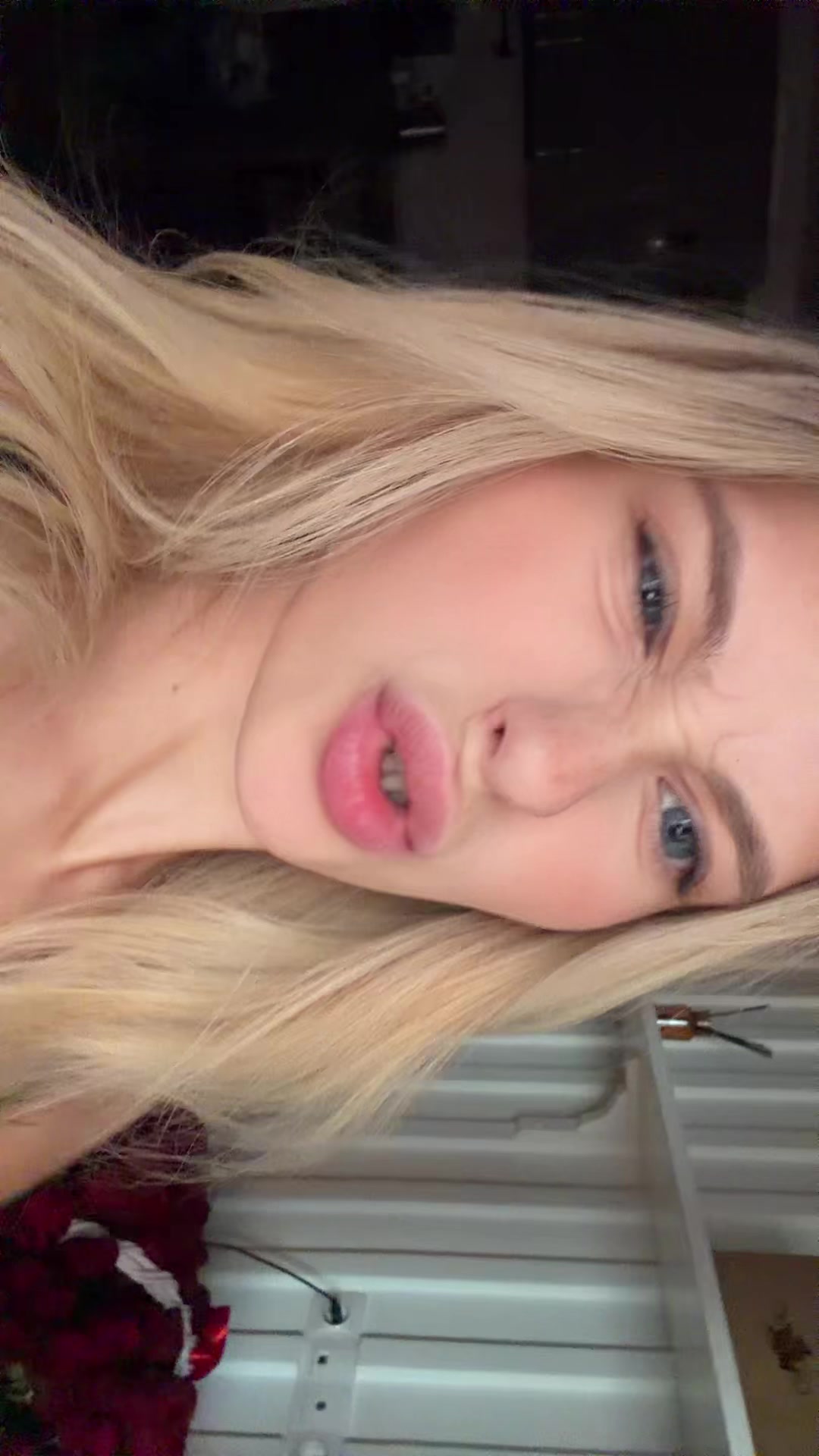 @Виктория