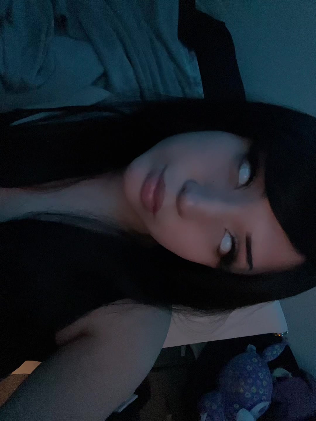 @𝔅𝔩𝔬𝔬𝔡𝔶𝔄𝔫𝔤𝔢𝔩