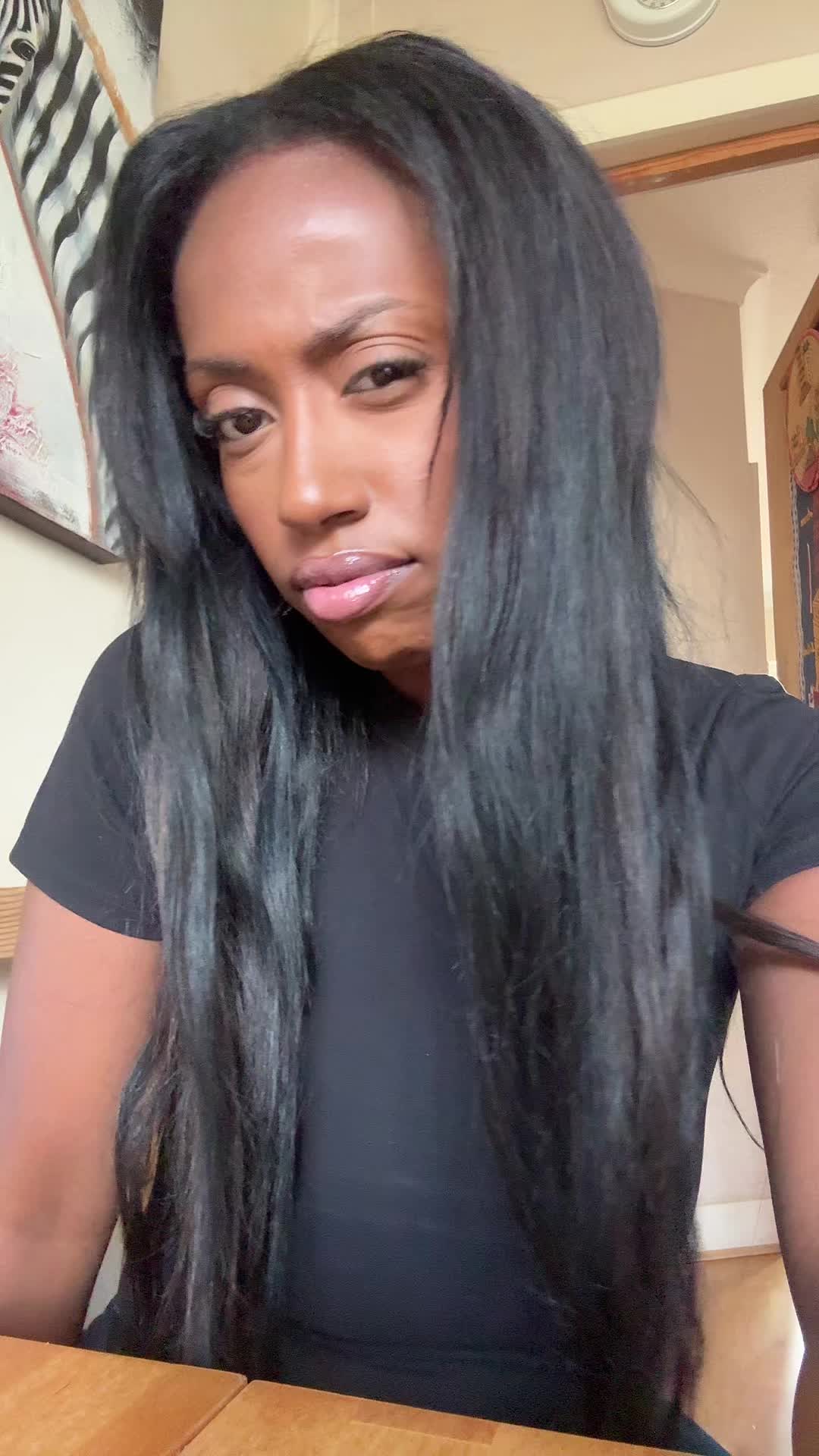 @naomi