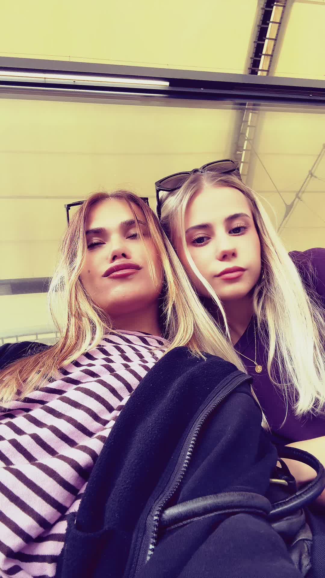 @Laviebelly