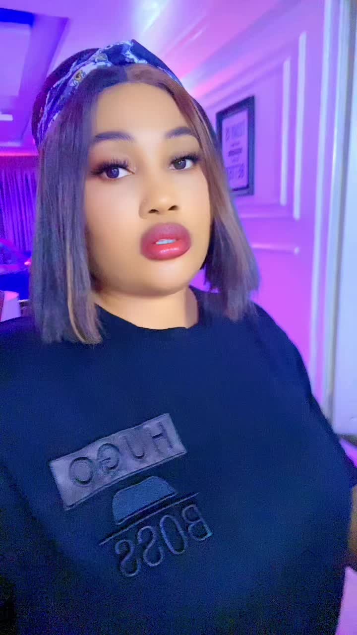 @Real Queen B 👑🦋⭐️