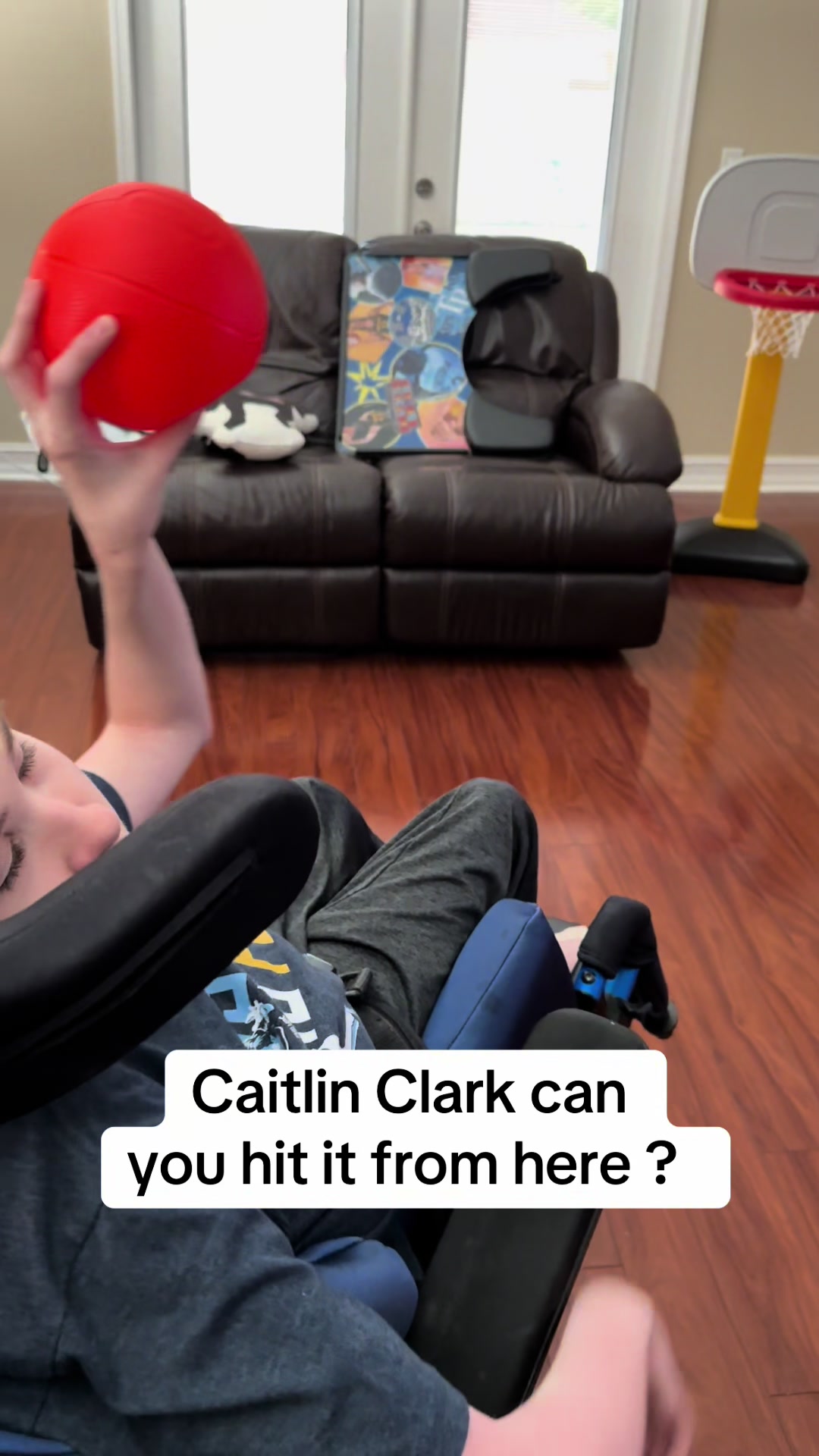 @LandyPantsTV | WNBA • Swiftie