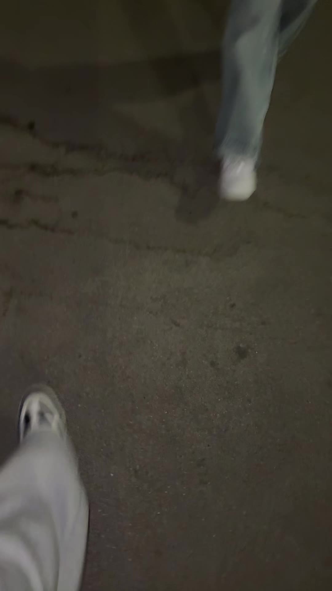 @m e L i