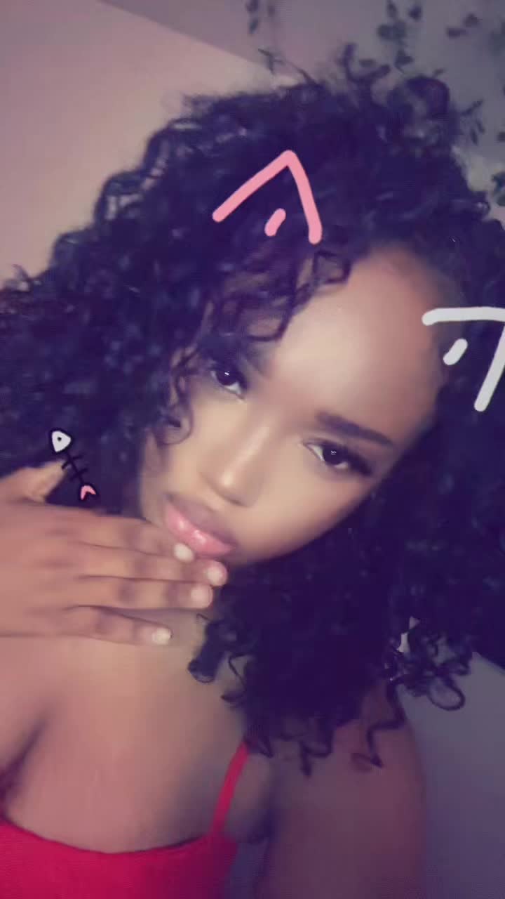 @𝒜𝓃𝓃𝒾𝓉𝒾𝒶 ✞
