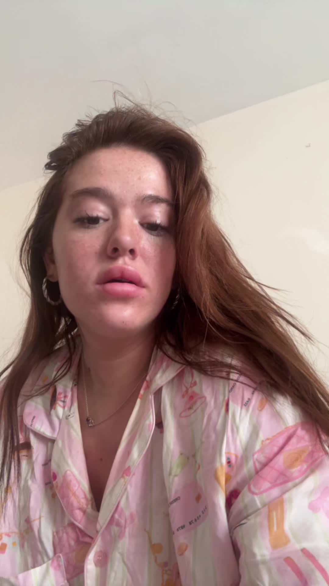@caitlinjmcg