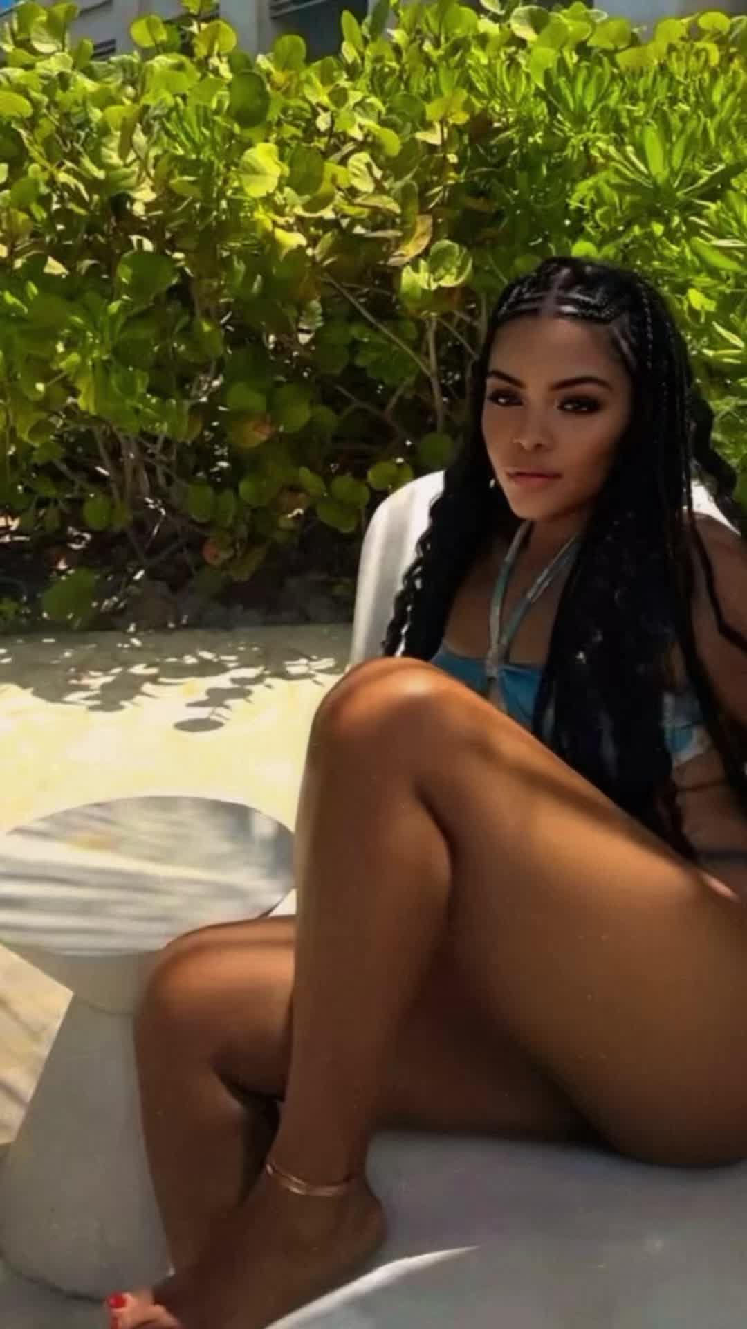 @𝕋𝕀𝔽𝔽𝔸ℕ𝕐 𝕃.