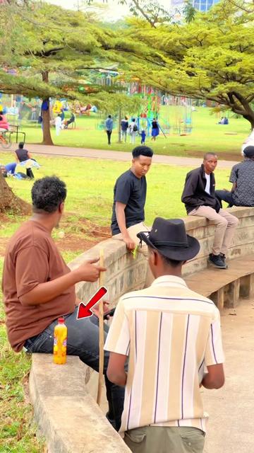 @Mo pranks