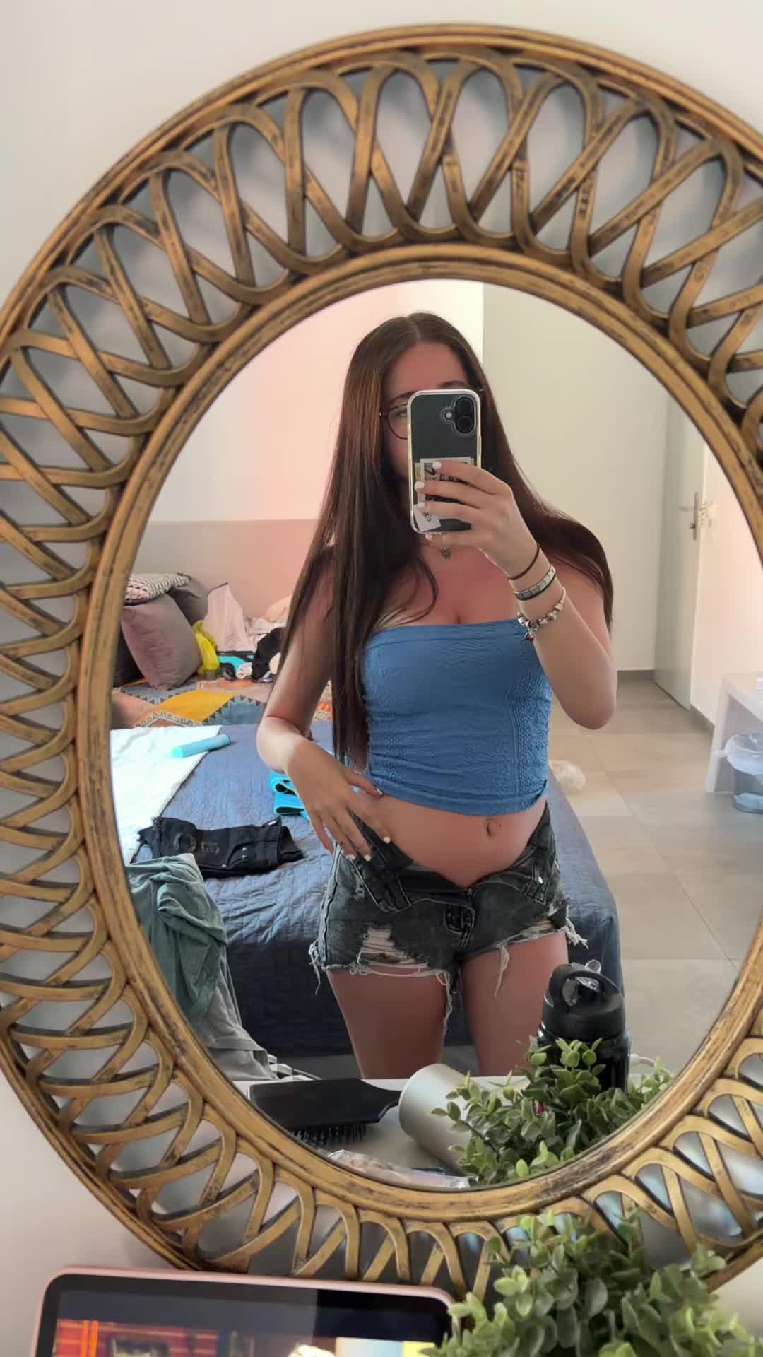 @𝐛ꨄ