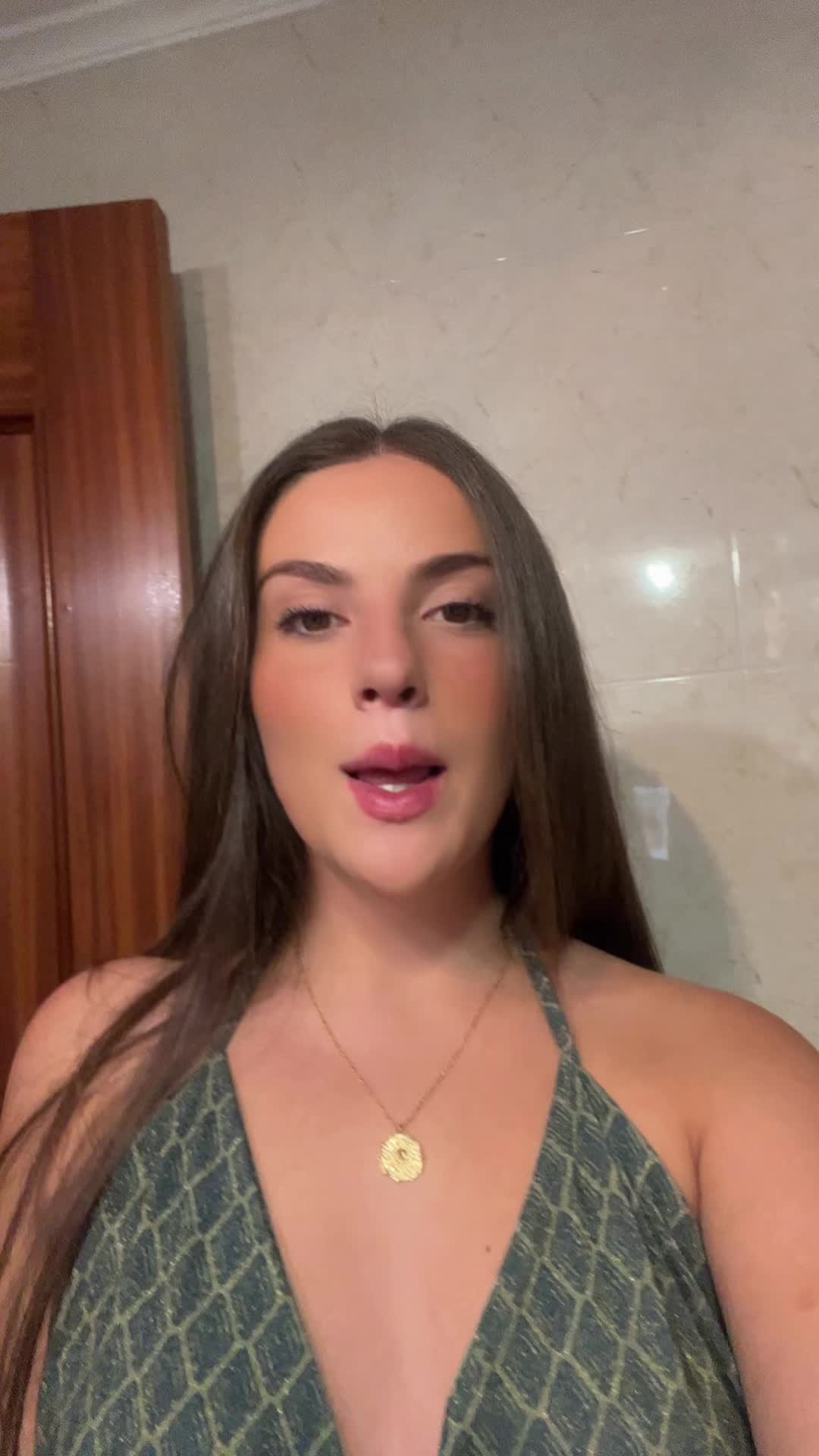 @daniielaa