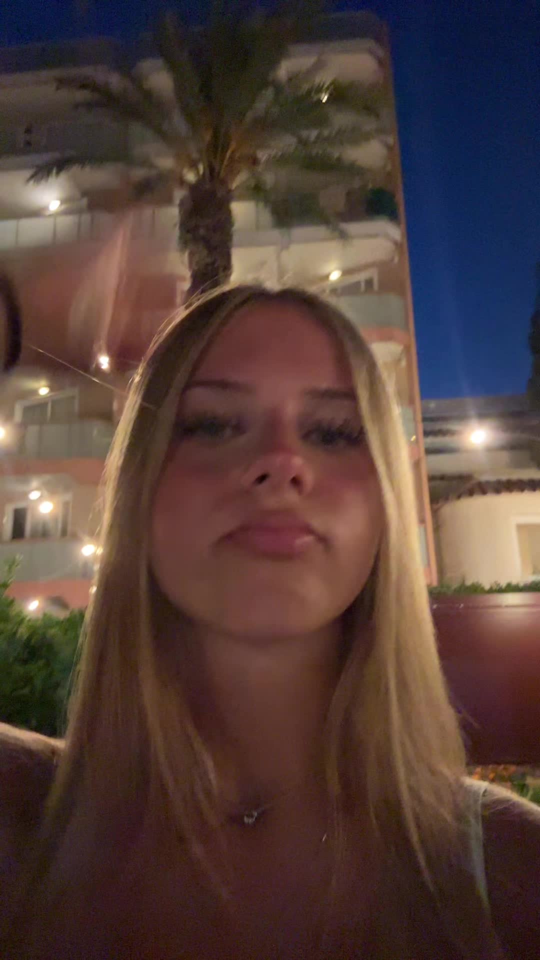 @diana