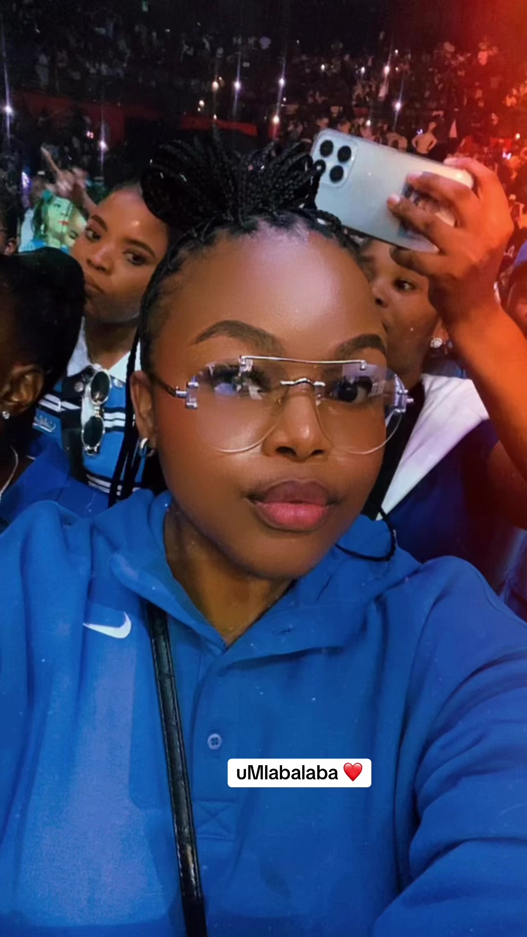 @MaKweyama