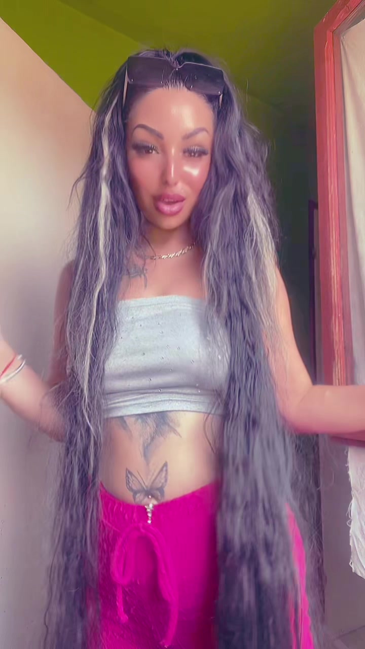 @🫦Lauraaa 🫦