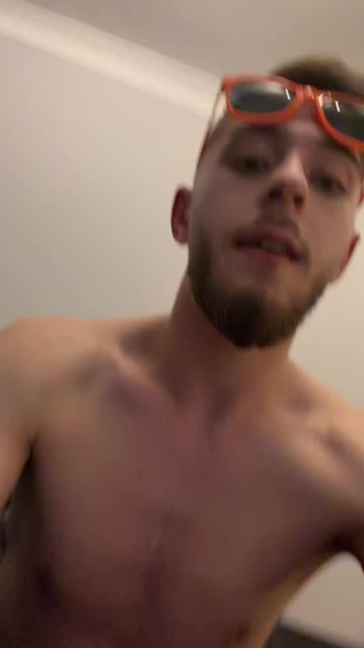 @Laur20