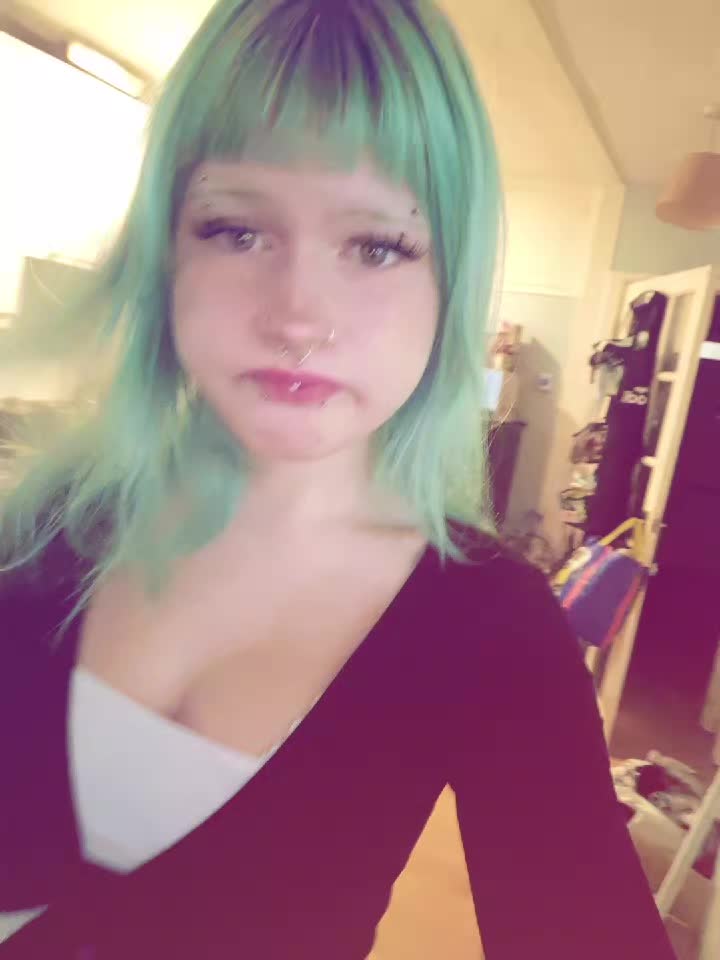 @Laura