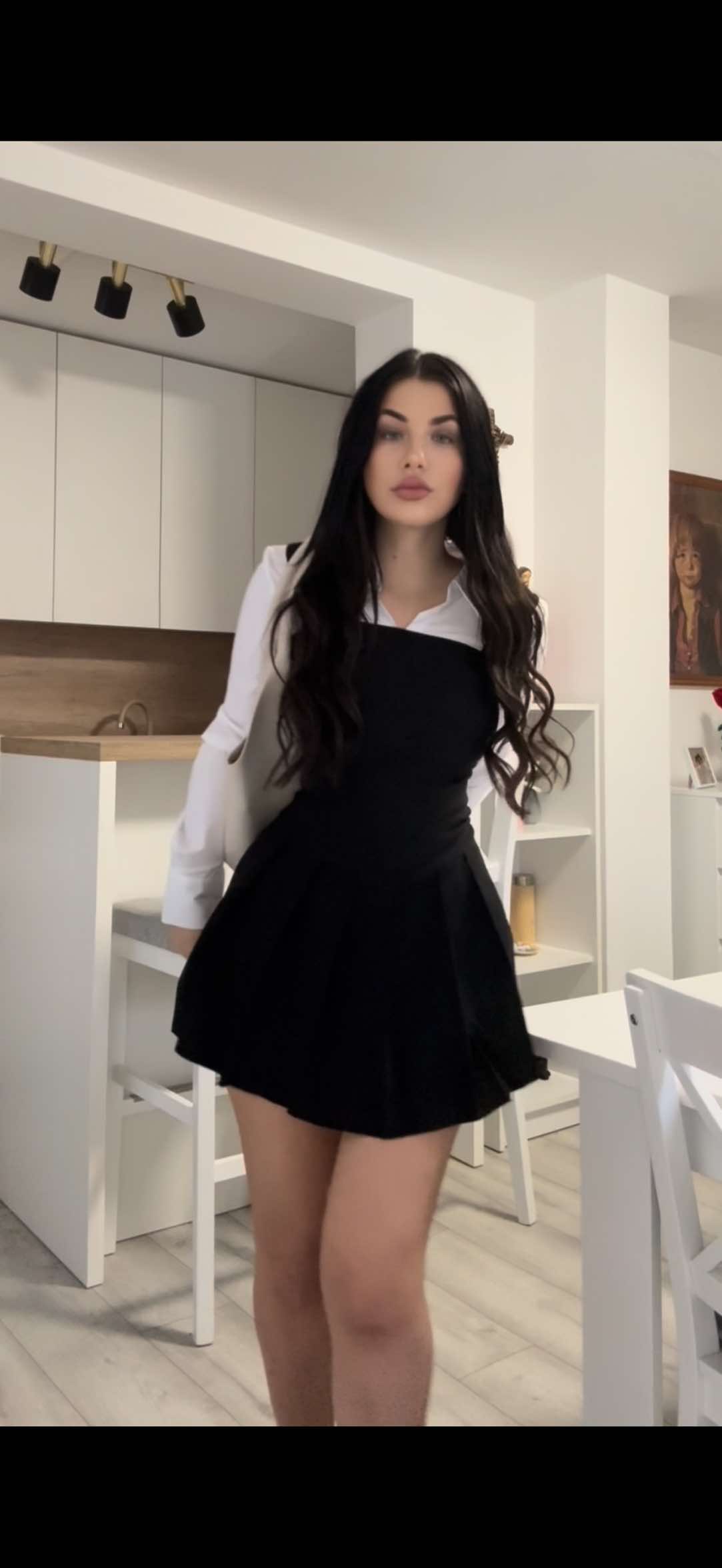 @AntoniaVov