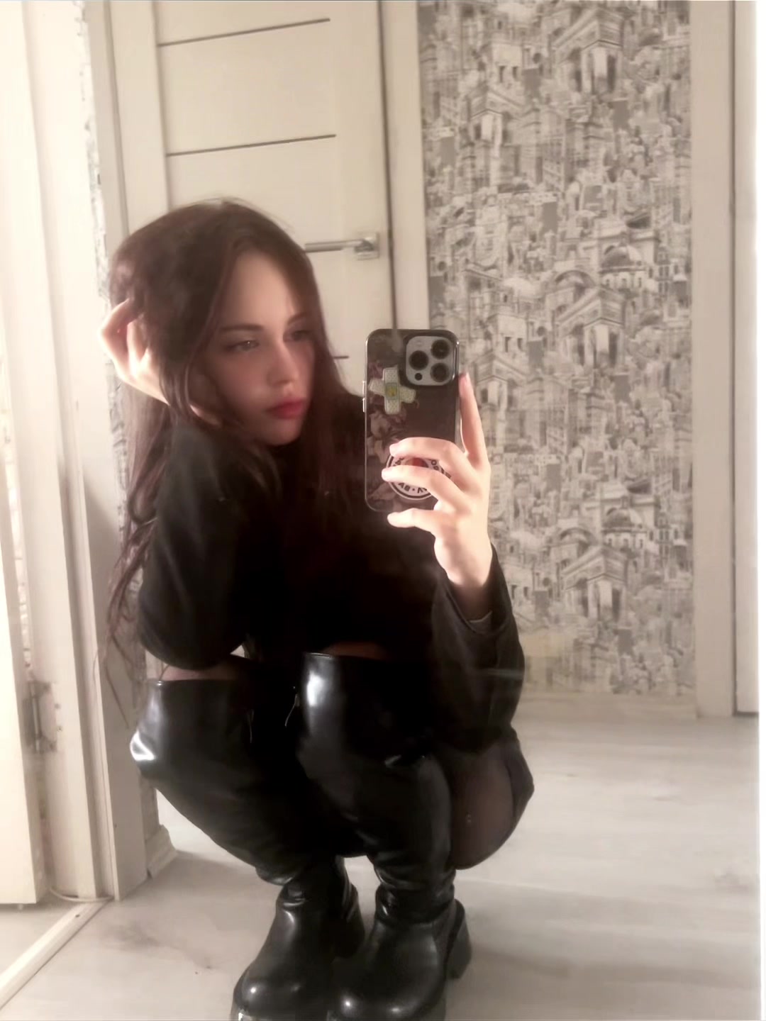 @mibaak
