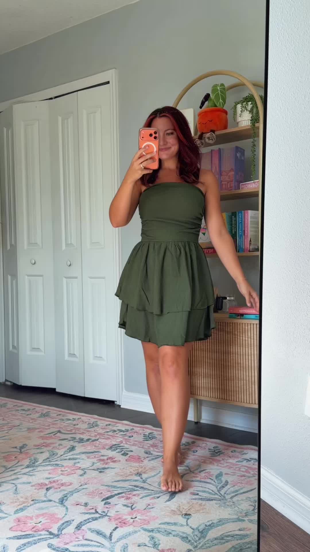 @momwithaplot