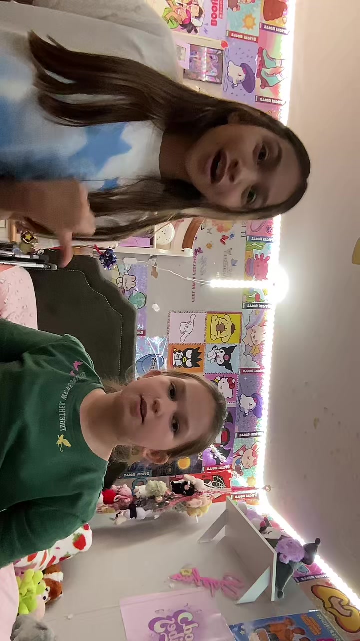 @MommyAndGirlyWhirl