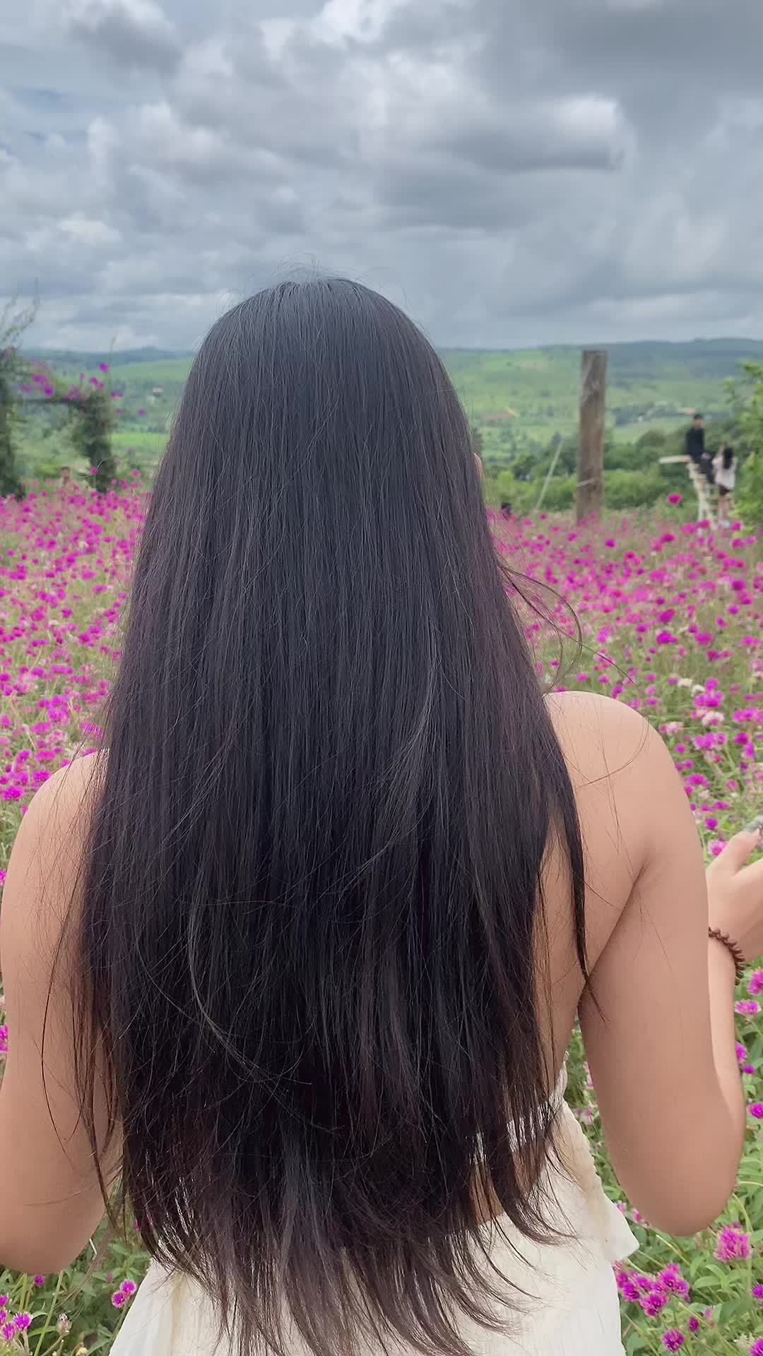 @Htet Htet🍀