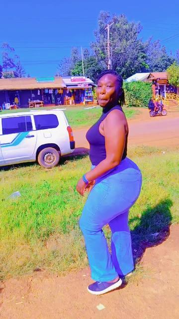 @Nyanchy curvaceous ❣️