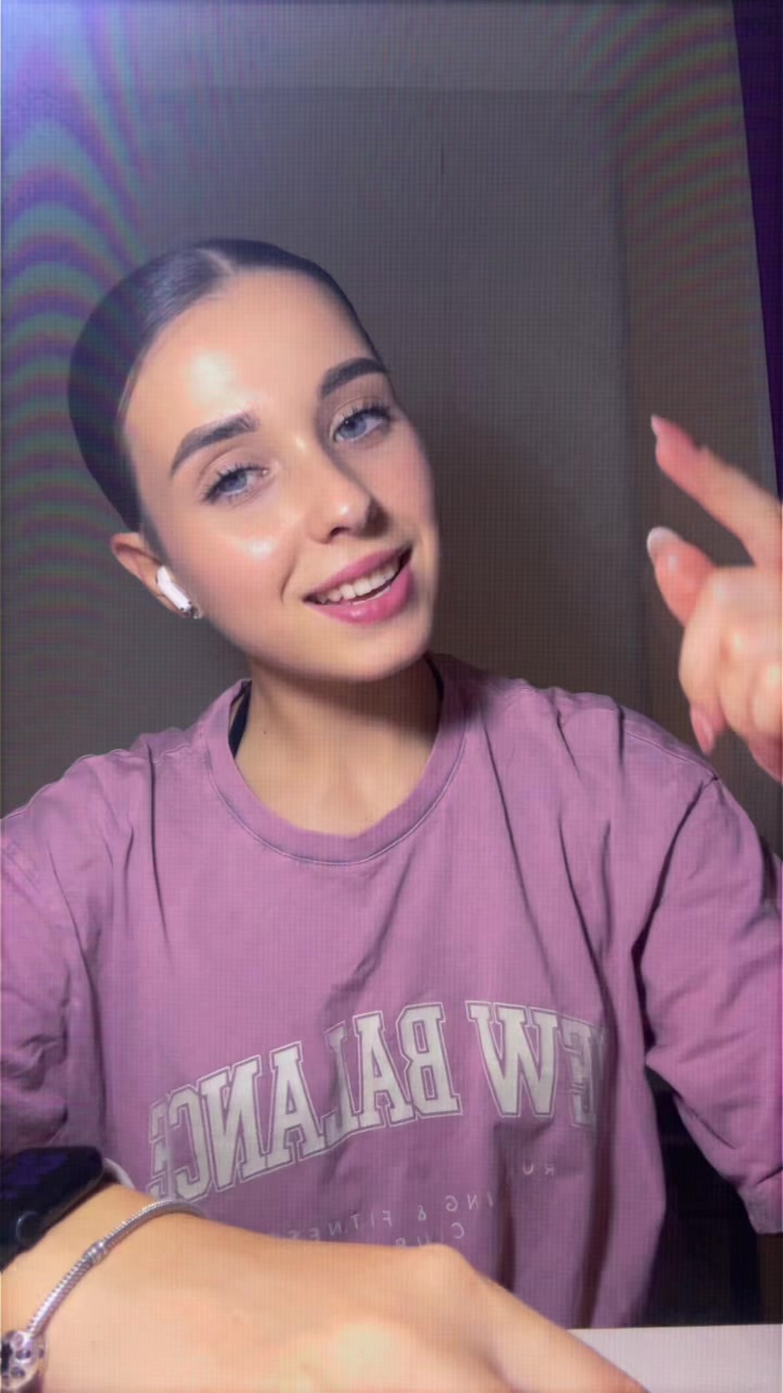 @andreaamariia_