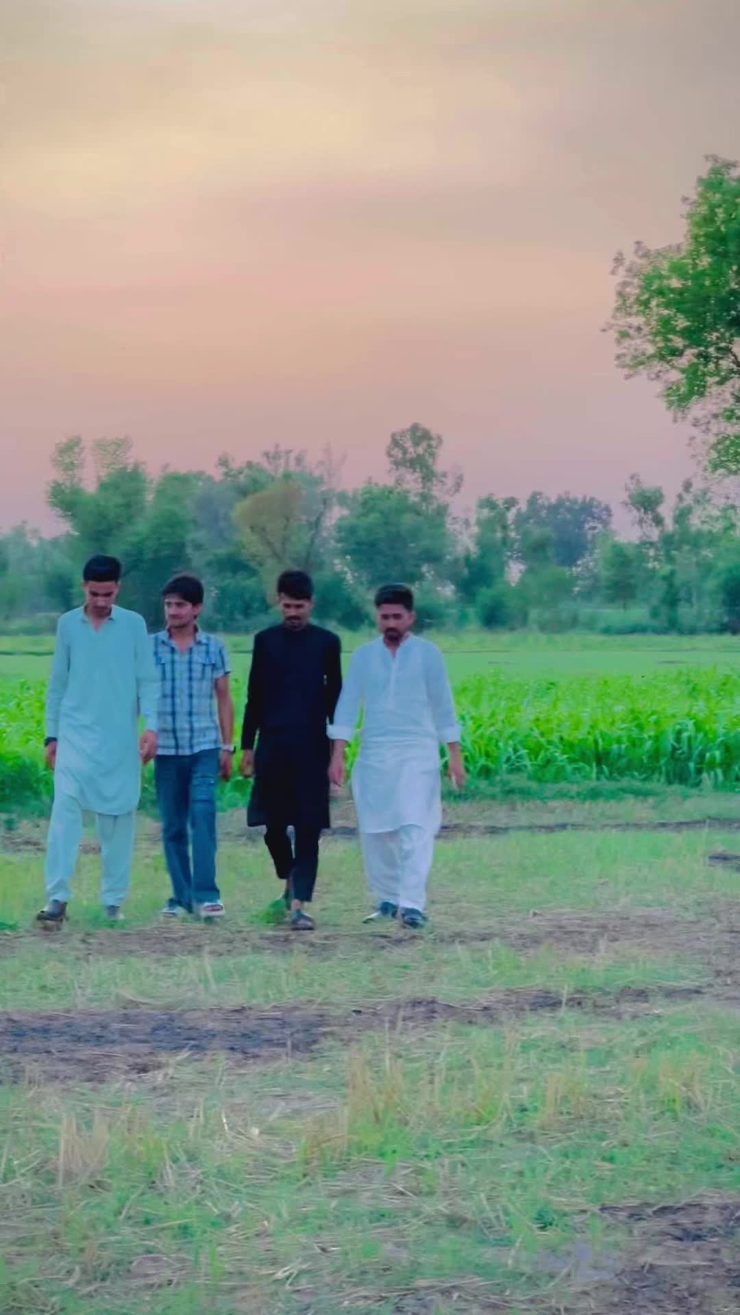 @👑فانی لاڈلا شکرگڑھ 🥷