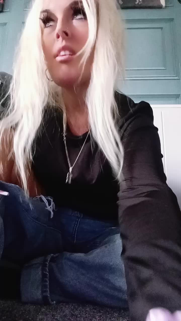 @🩷🍭 Ch37y1🍭🩷