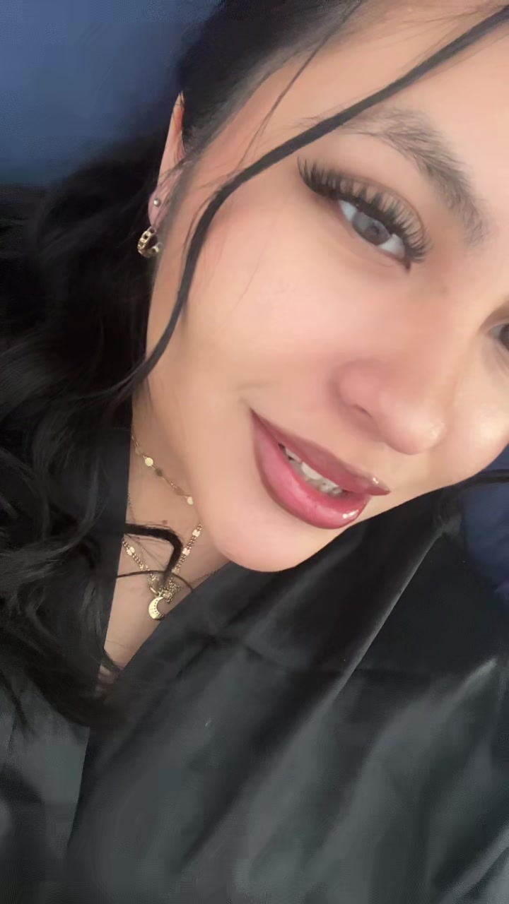 @Laura ♱