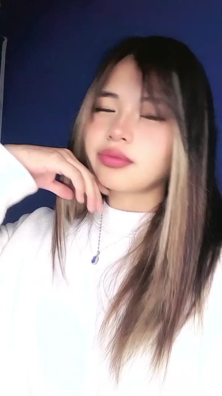 @Elizabeth⛈️