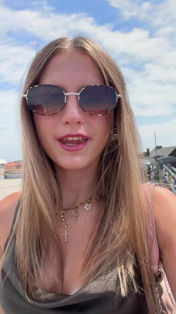 @juliaa