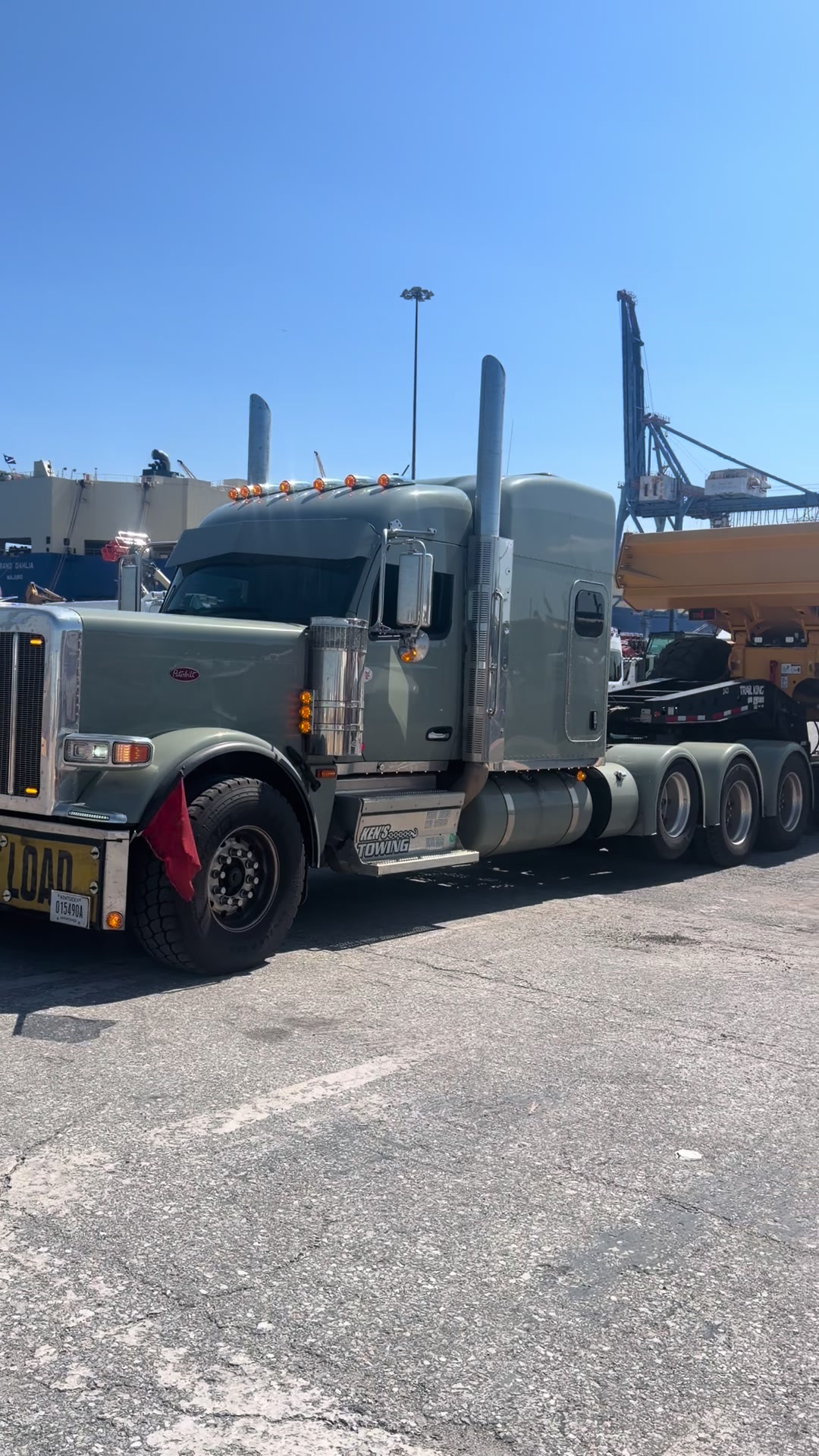@Komatsu Uber