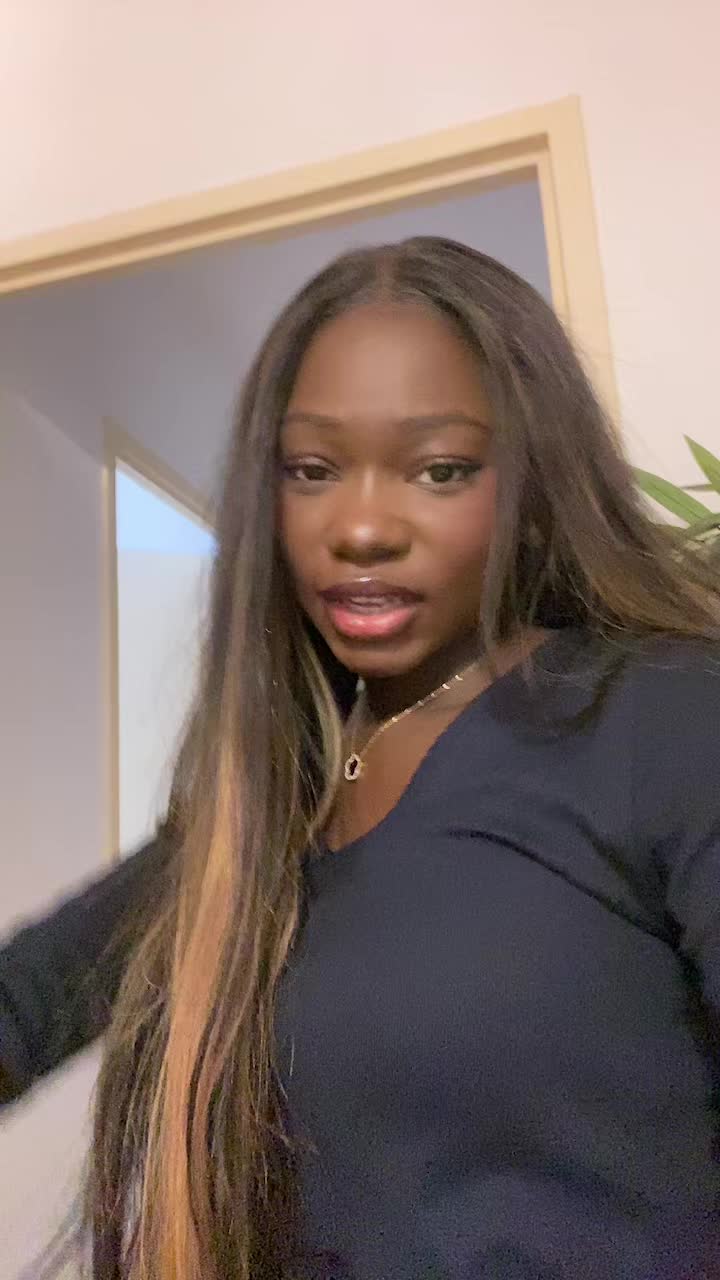 @Victoria ♡