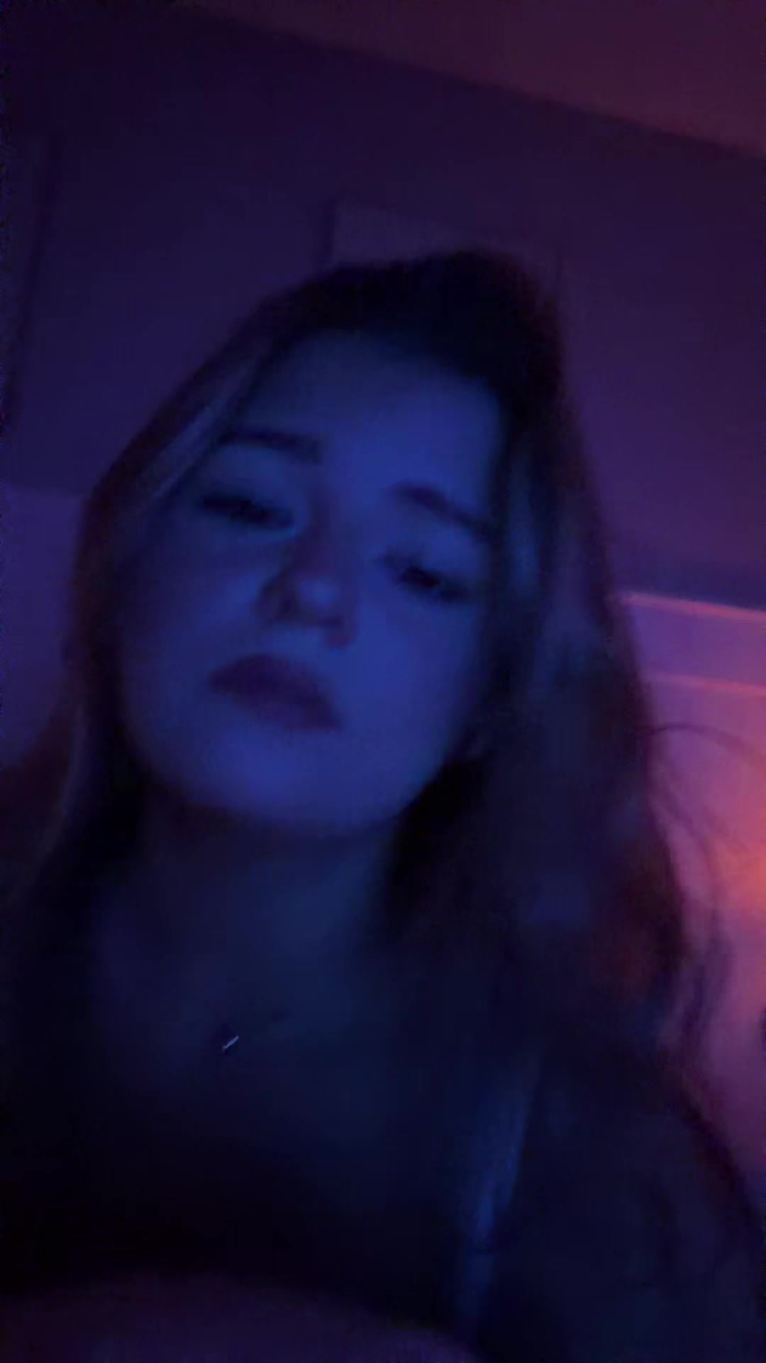 @ʝαเɱεℓεε ☁️