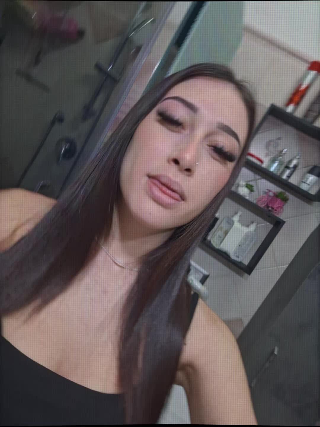 @𝑨𝑳💋