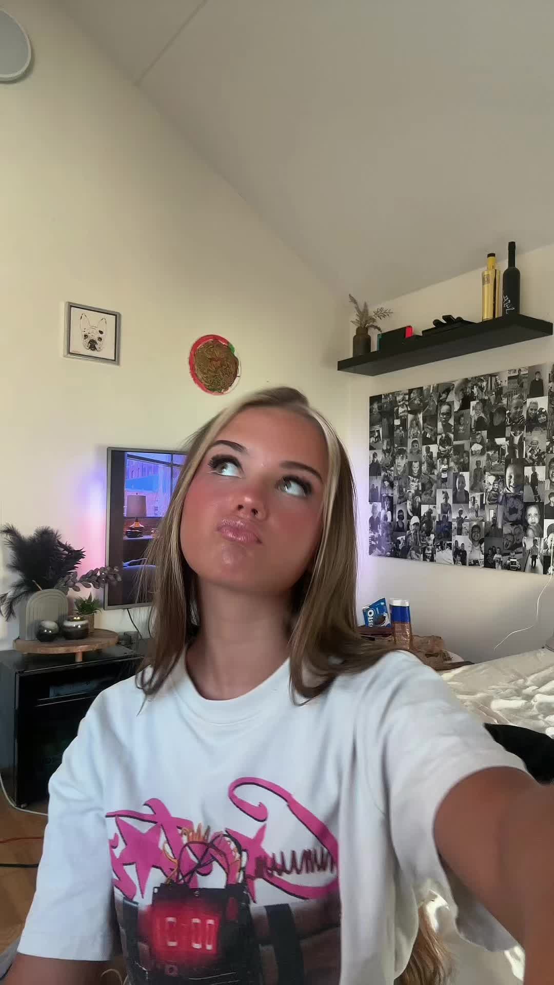 @𝓛𝓲𝓷𝓮-𝓢𝓸𝓯𝓲𝓮🥂🪩
