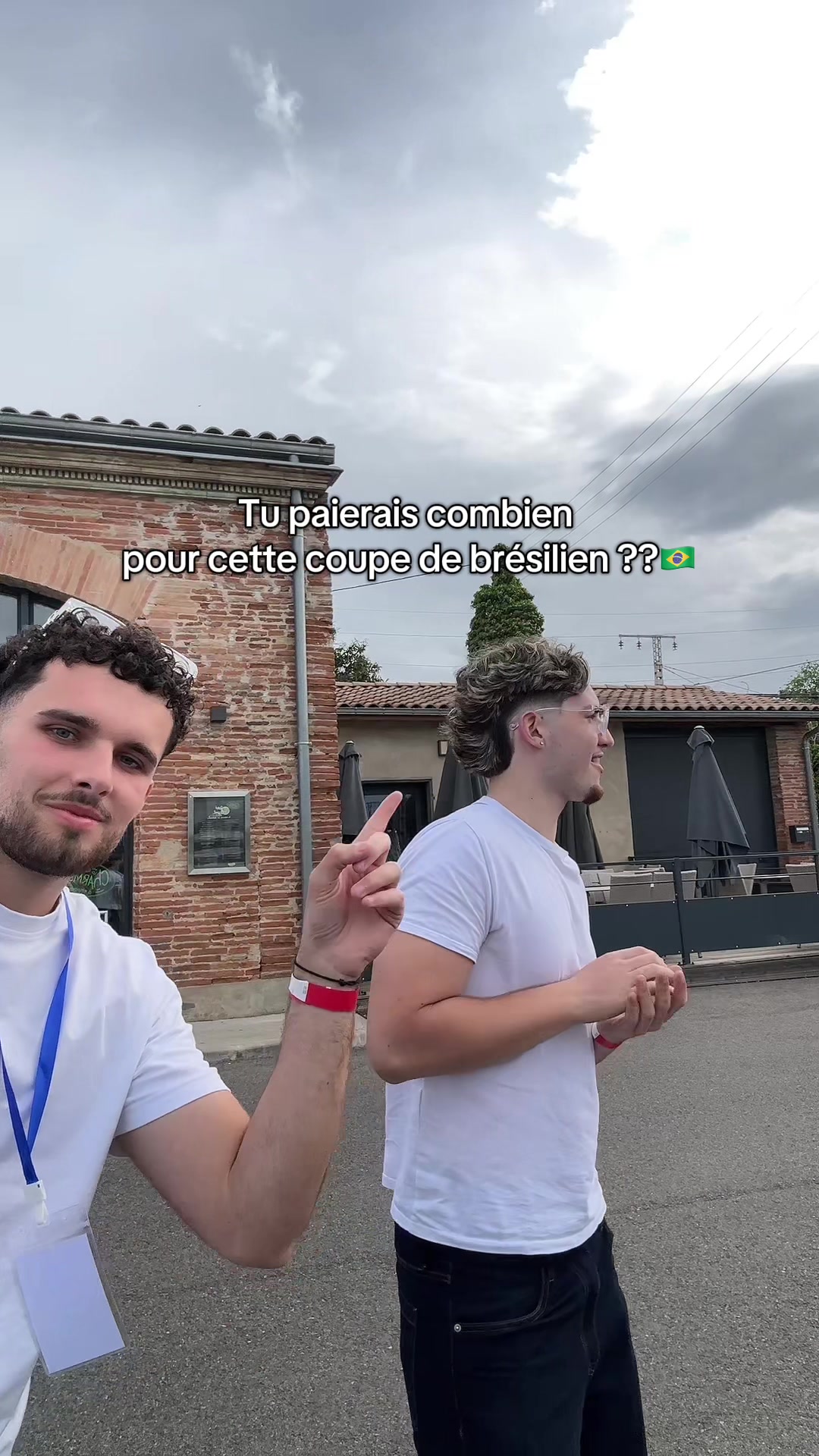 @Léo