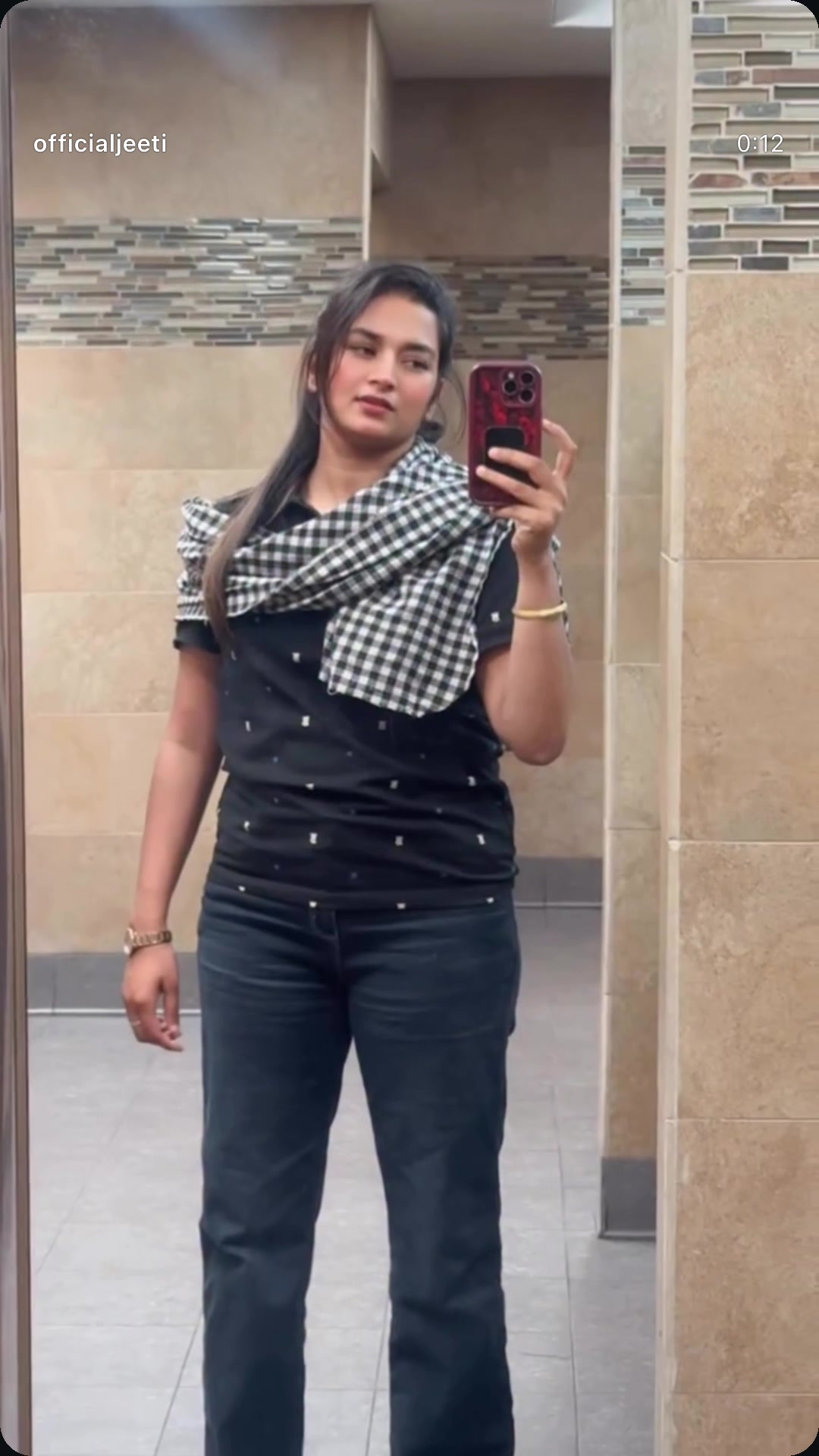 @Officialjeeti