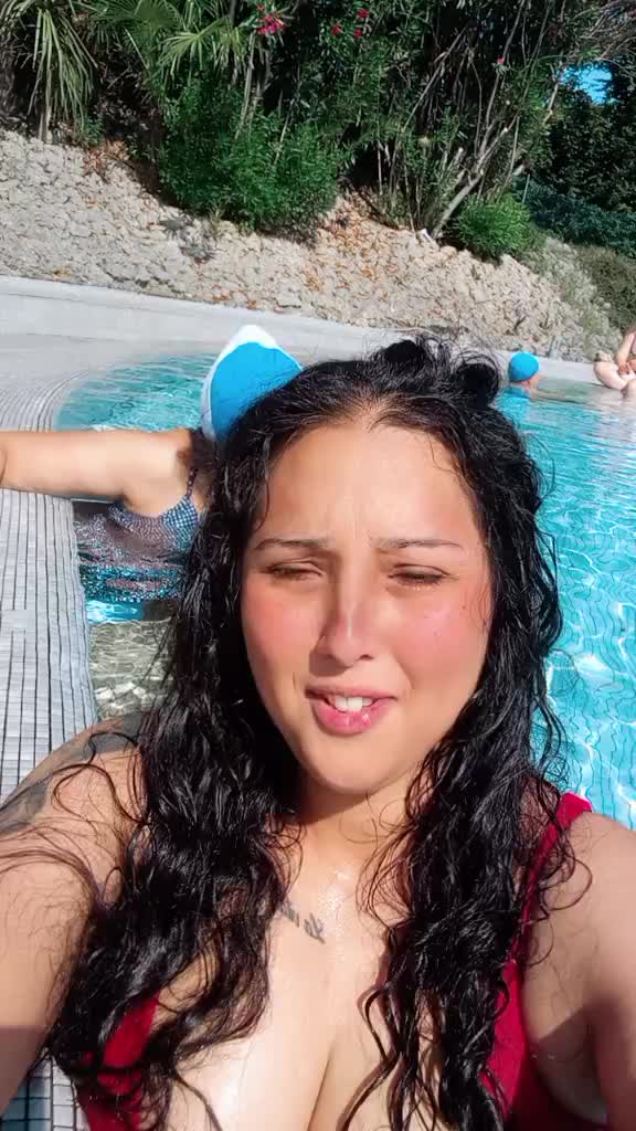 @fadoua