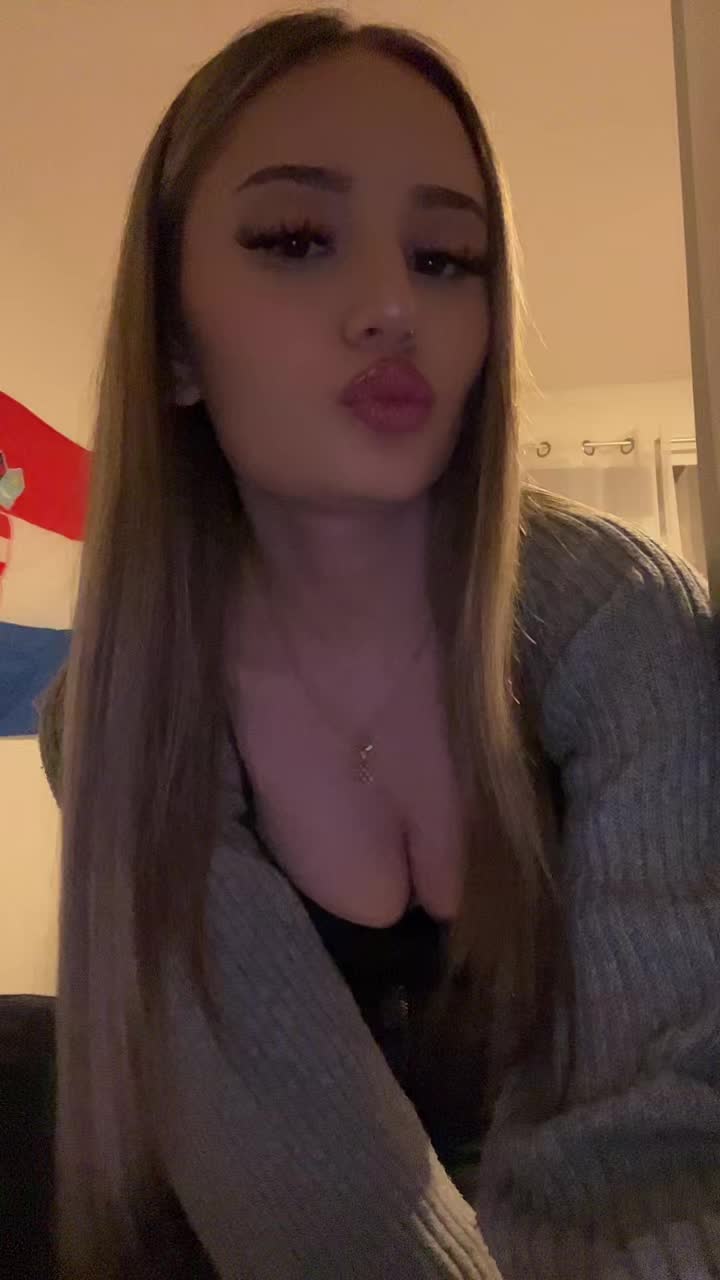 @ℳℴ𝓃𝒾𝓀𝒶