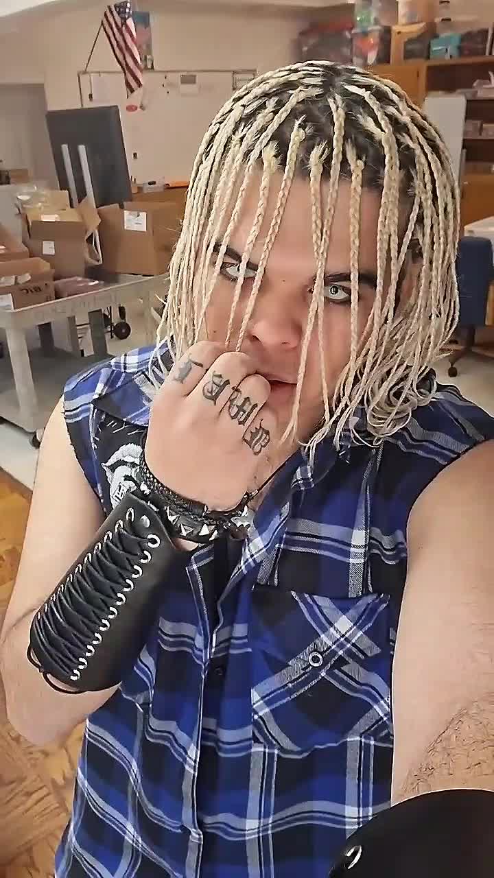 @Angelyno