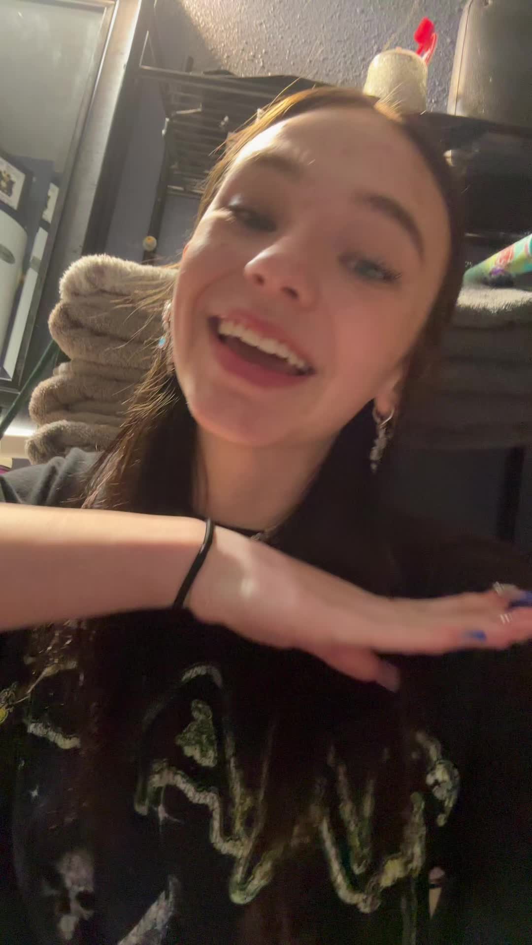 @riott4skrillaa